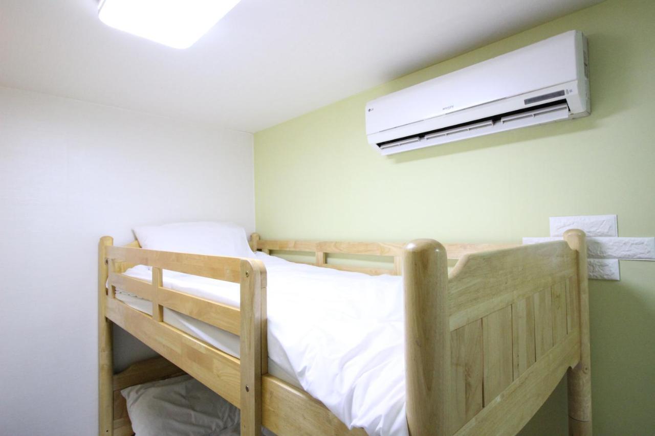 Hotel Golden Park Myeongdong Seoul Exterior photo