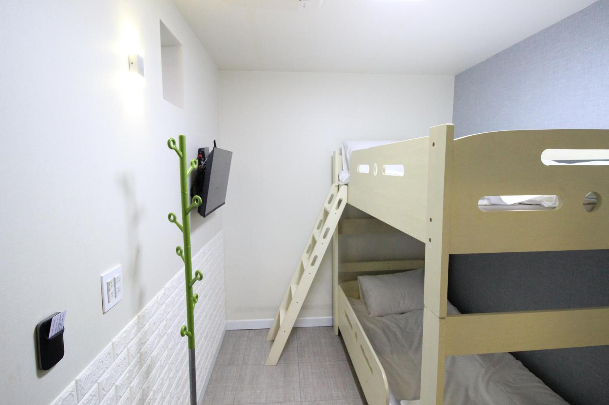 Hotel Golden Park Myeongdong Seoul Exterior photo